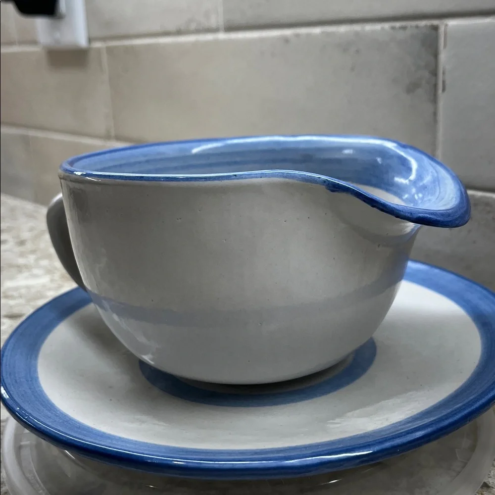 M A Hadley Salad Dessert Plate paired with Pig Open Sauce Gravy Boat - Picture 10 of 12